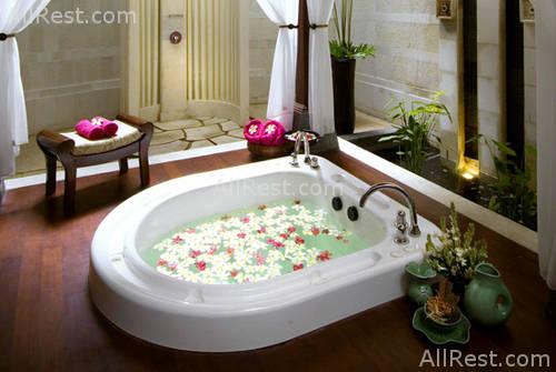 The Laguna Resort & Spa 39